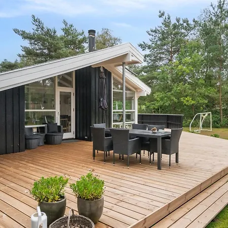 Ove - 500m From The Sea By Interhome *
