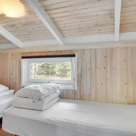 Ove - 500m From The Sea By Interhome *