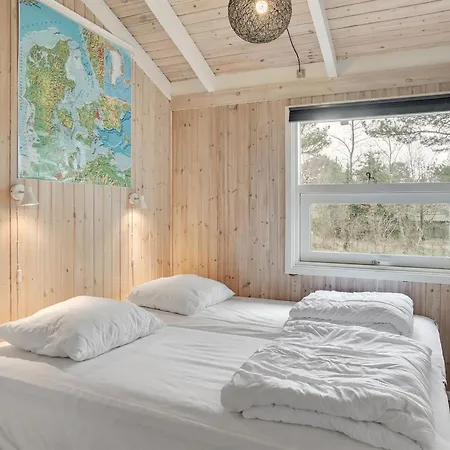 Ove - 500m From The Sea By Interhome Feriehus *
